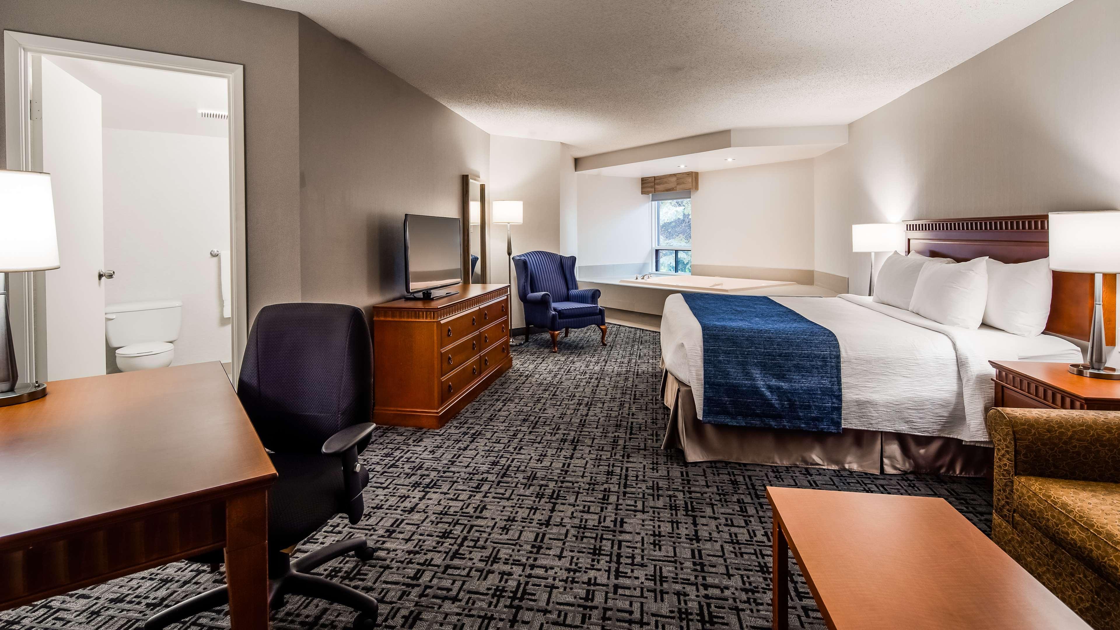 Best Western Hotel Brossard Exterior photo